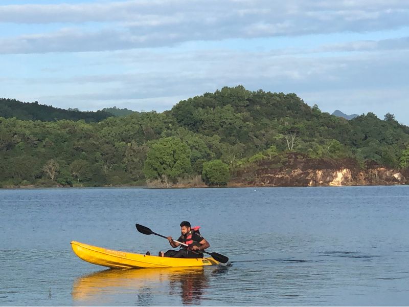 canoeing at Balihuloya