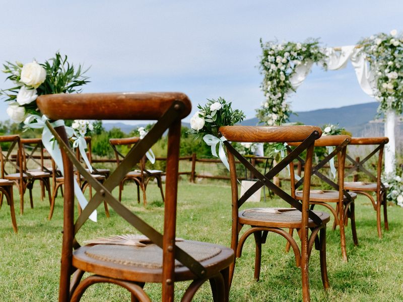 Floral decorations at Belihuloya weddings in Sri Lanka 